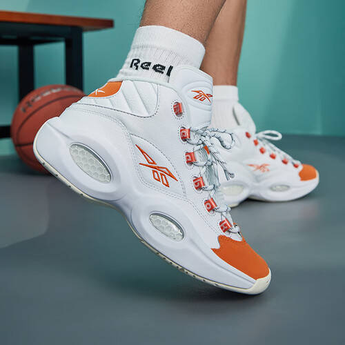 马拉松冠军的秘密买到就是赚到！特步160X30PRO：跑出(图2)