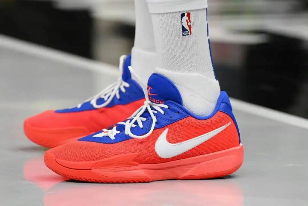 评爆炸！只要300+Nike超强战靴！风(图4)